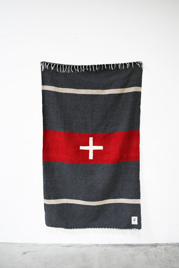 Thunder Voice Hat Co. - Native Made Blankets/Serape