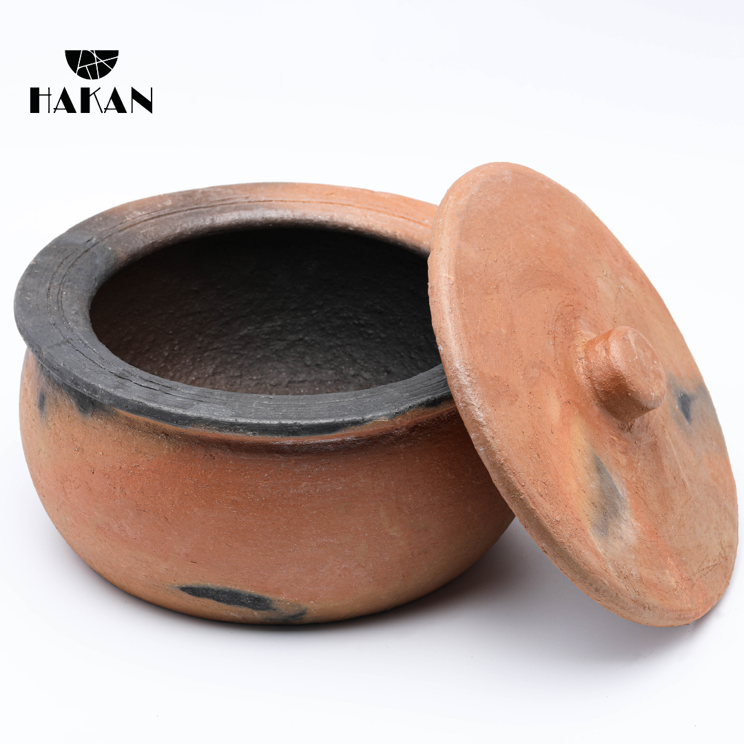 Jumbo Lidded Clay Cooking Pot