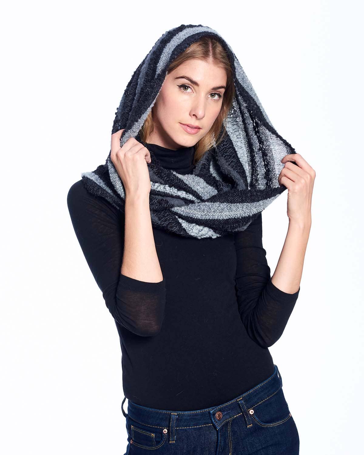 Alpaca Infinity Scarf | Charcoal Boucle