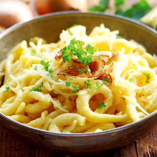 Spaetzle Maker Lid With Scraper