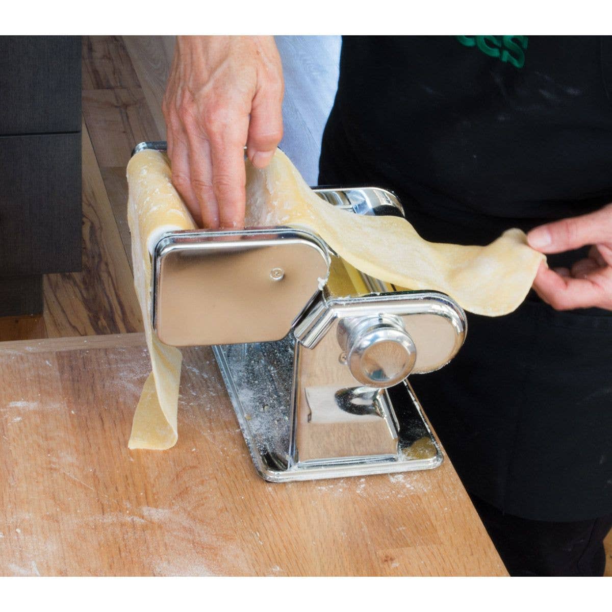 Pasta Machine + Cutter