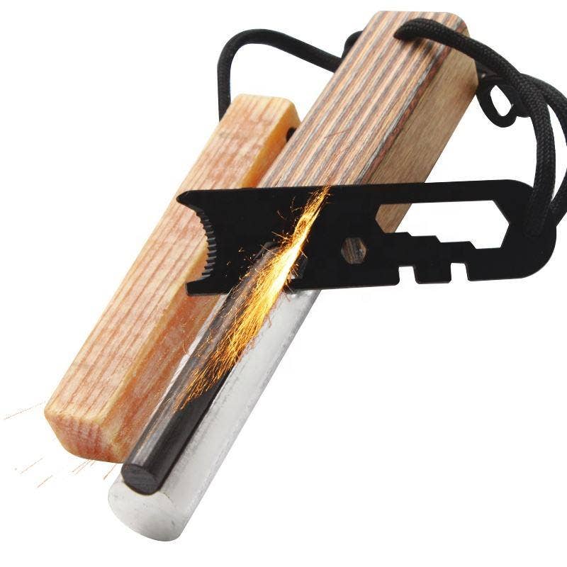 Ferro Rod w/ Waterproof Fire Start Set