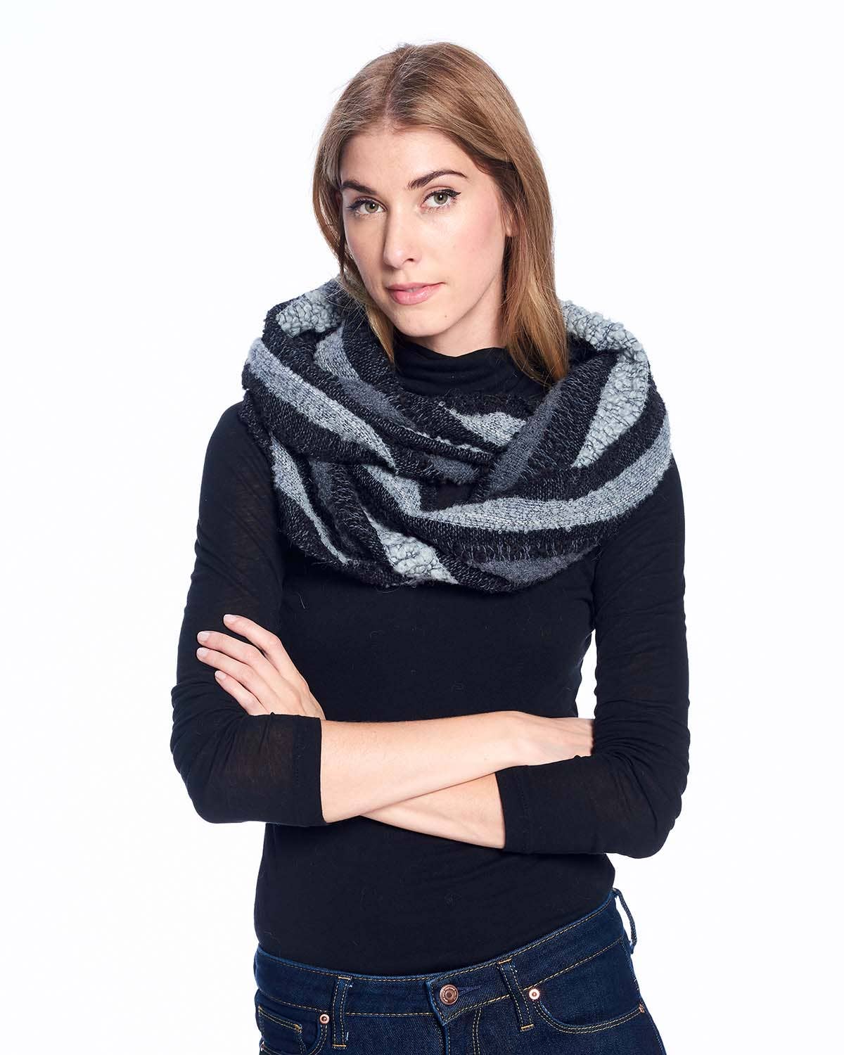 Alpaca Infinity Scarf | Charcoal Boucle
