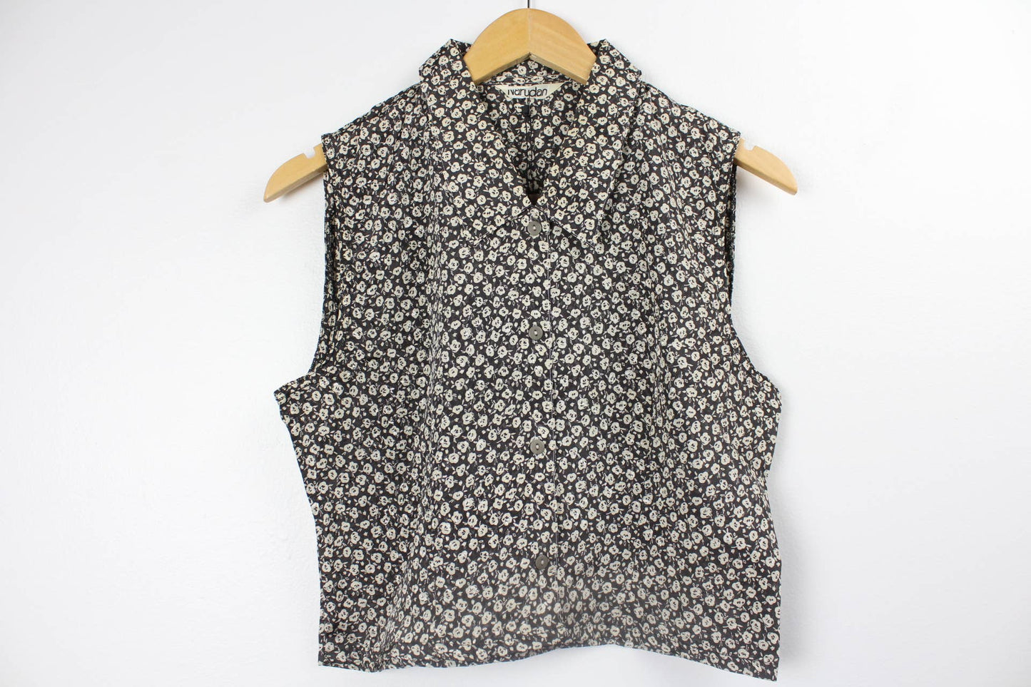 Reworked Vintage Sleeveless Button Up