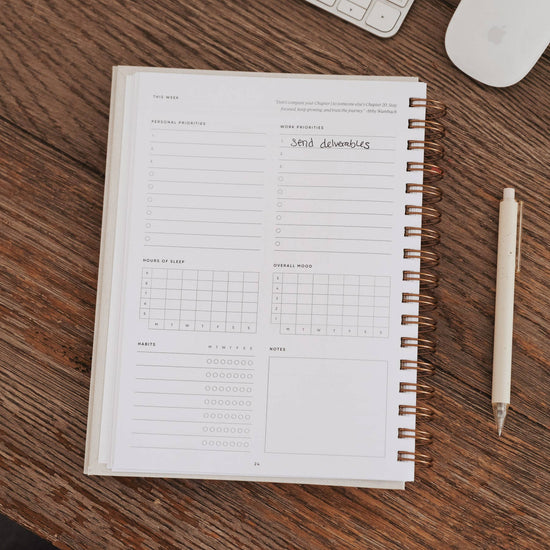 Simple Self - The Self Care Planner, Weekly Edition: Olive