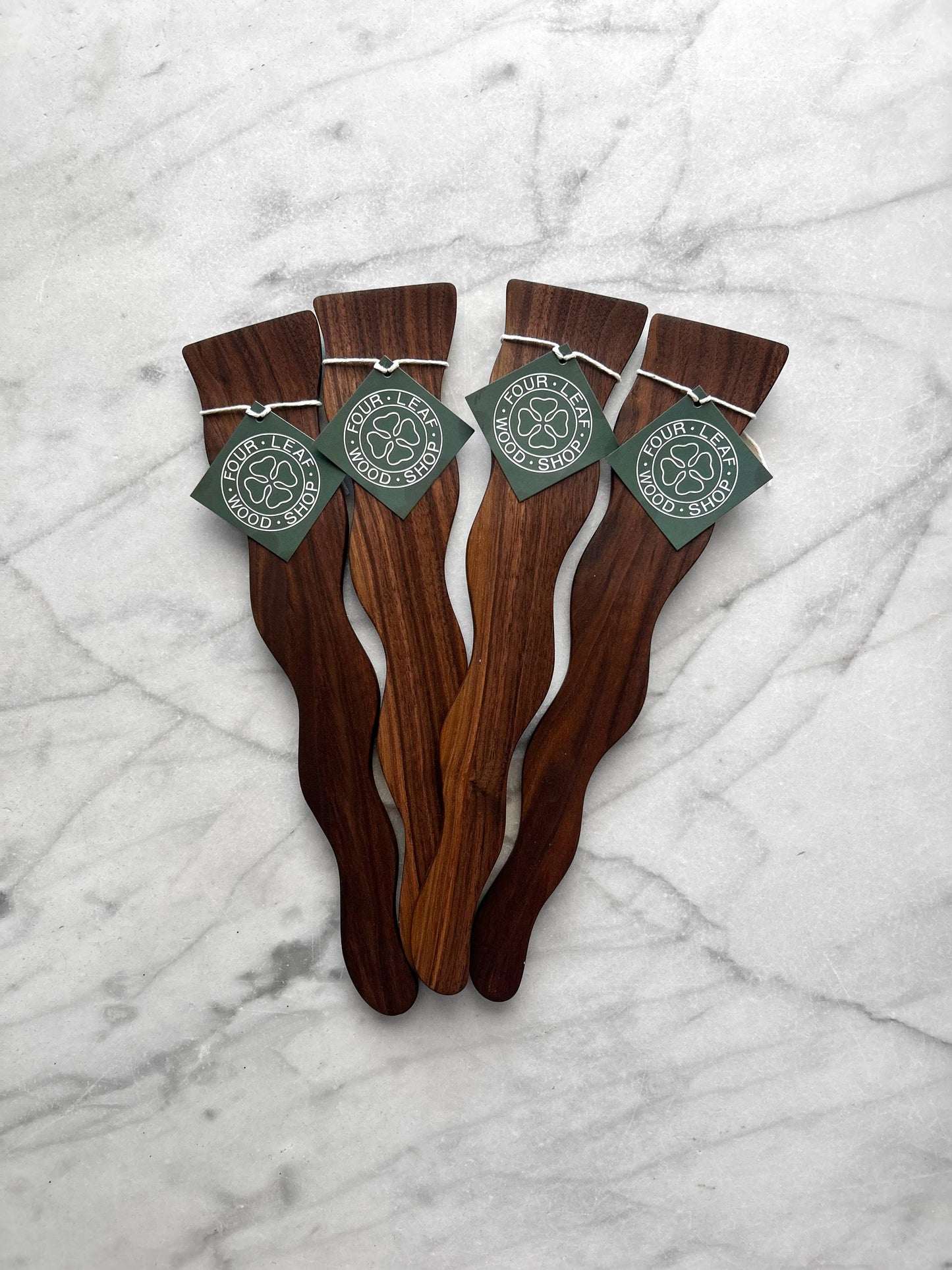 Wavy Spatula | Walnut