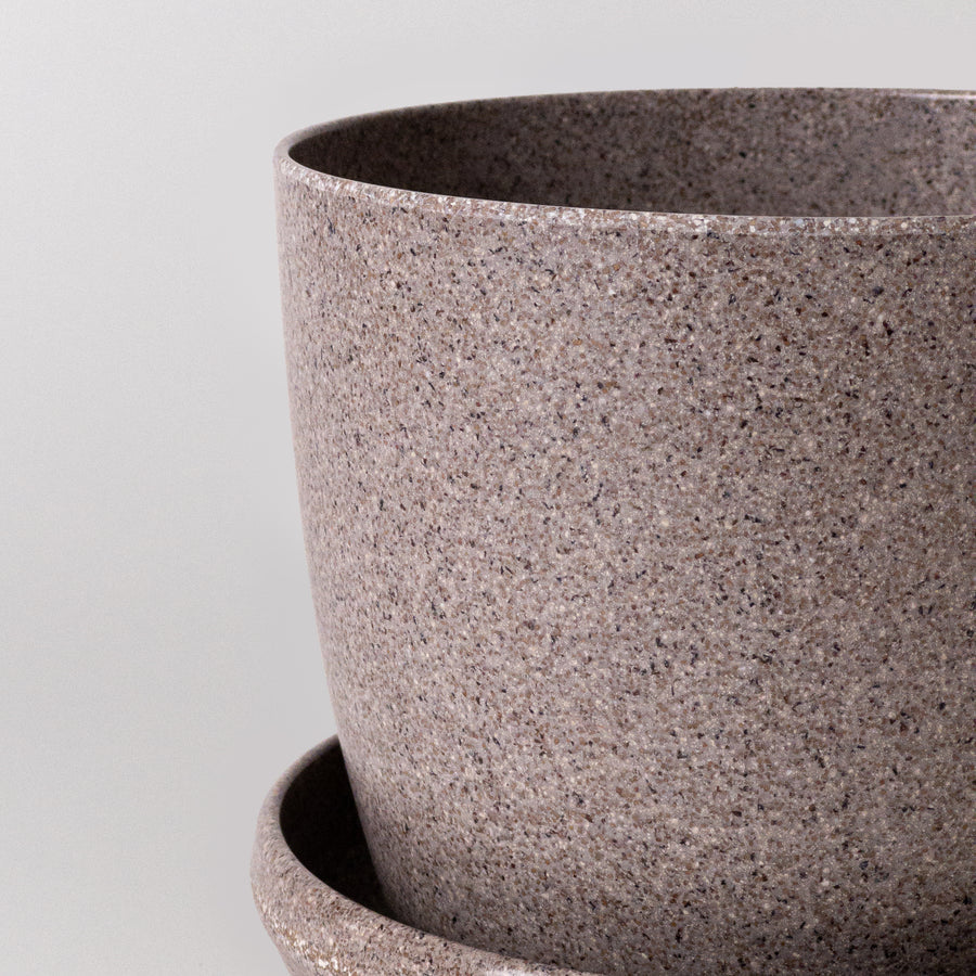 5" Recycled Nut Husk Planter + Saucer