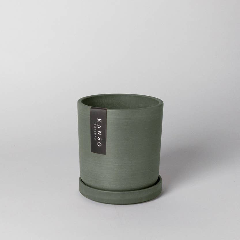 4" Recycled Planter & Saucer