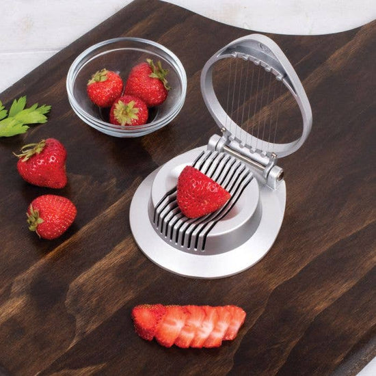 Non-Stick Egg Slicer