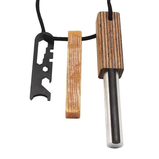 Ferro Rod w/ Waterproof Fire Start Set
