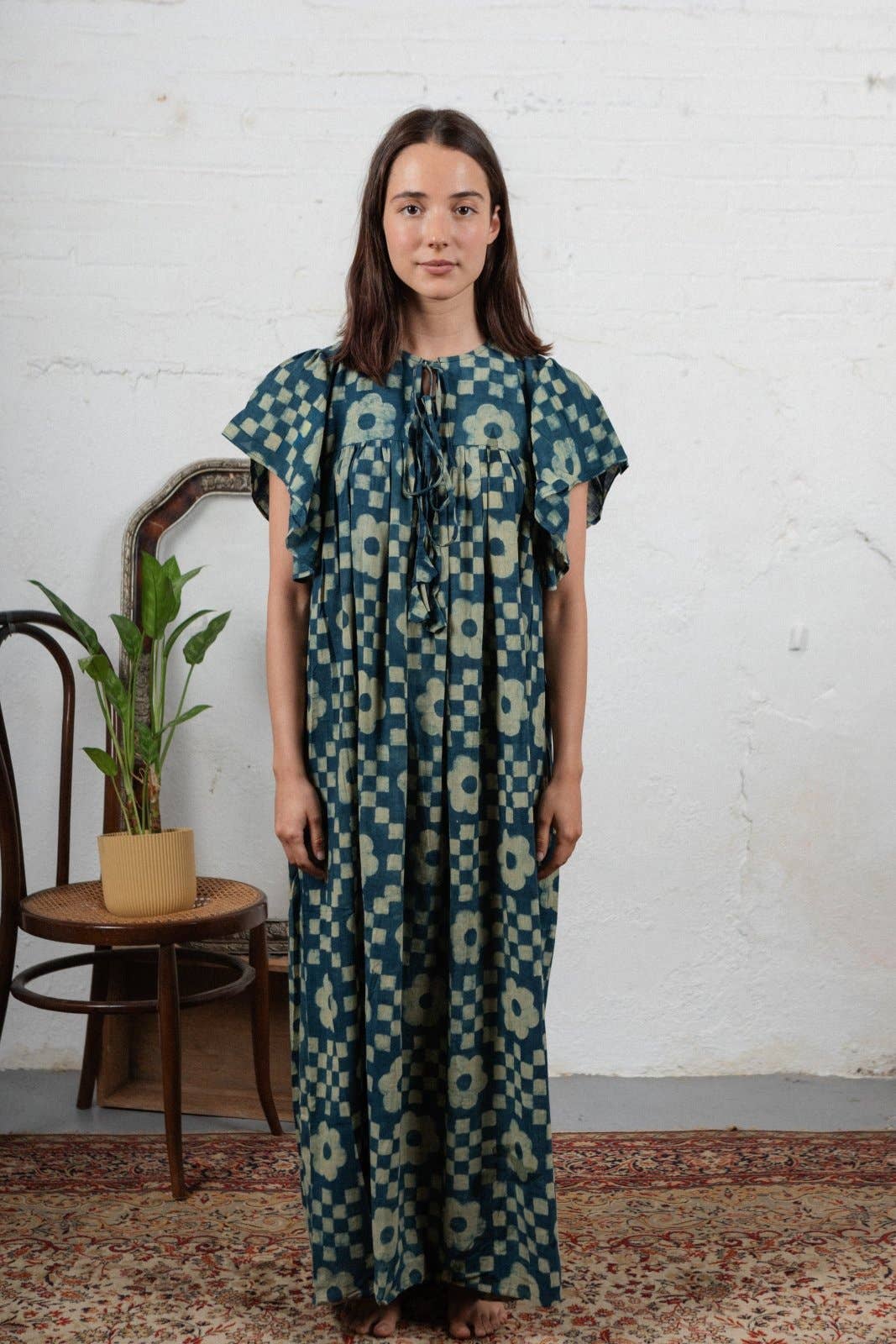 Elodie Block Prink Peasant Dress