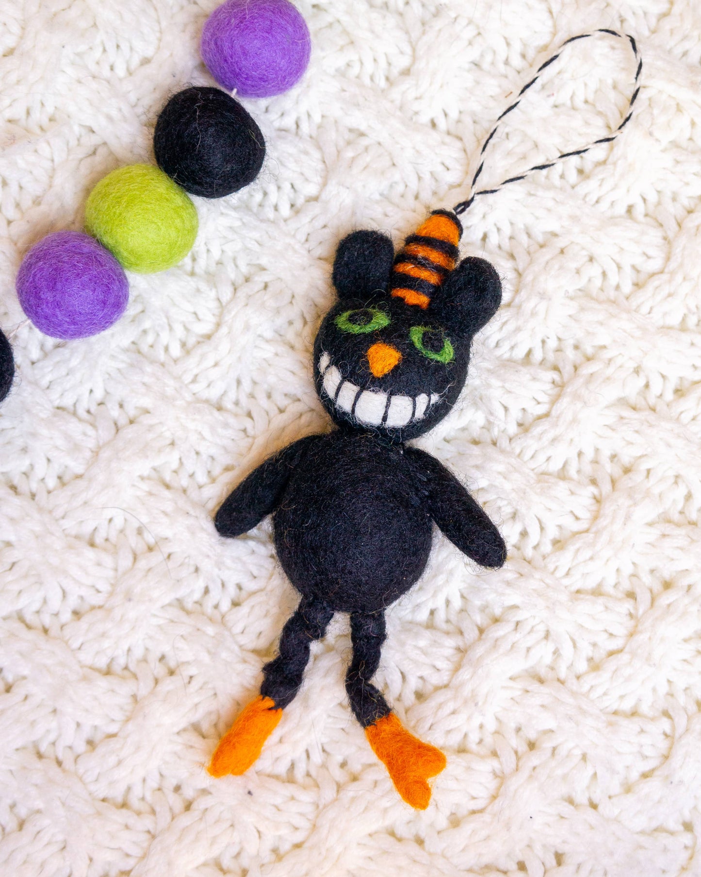 Chaz The Cheshire Cat Wool Ornament