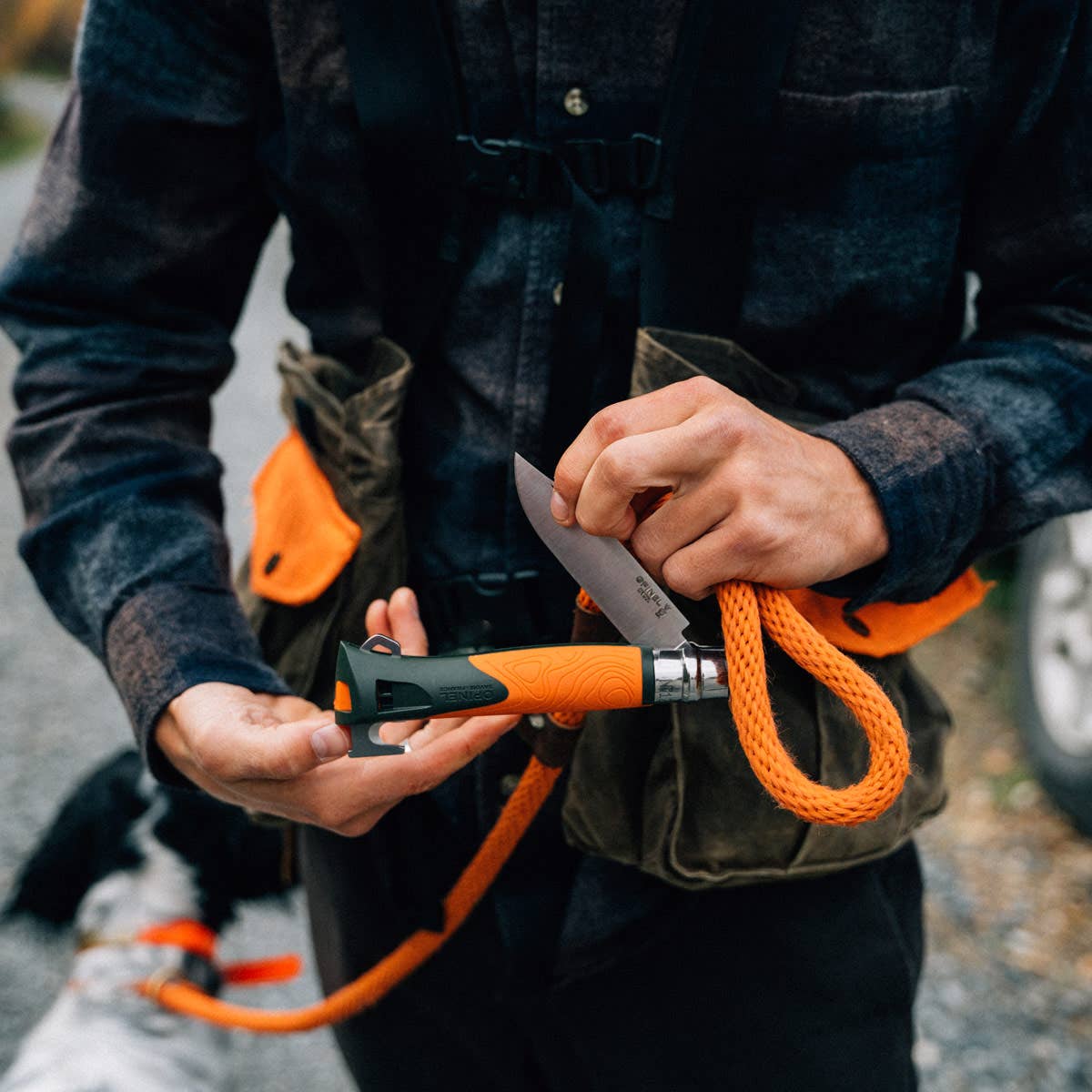 No.12 Explore Folding Knife with Tick Remover Tool