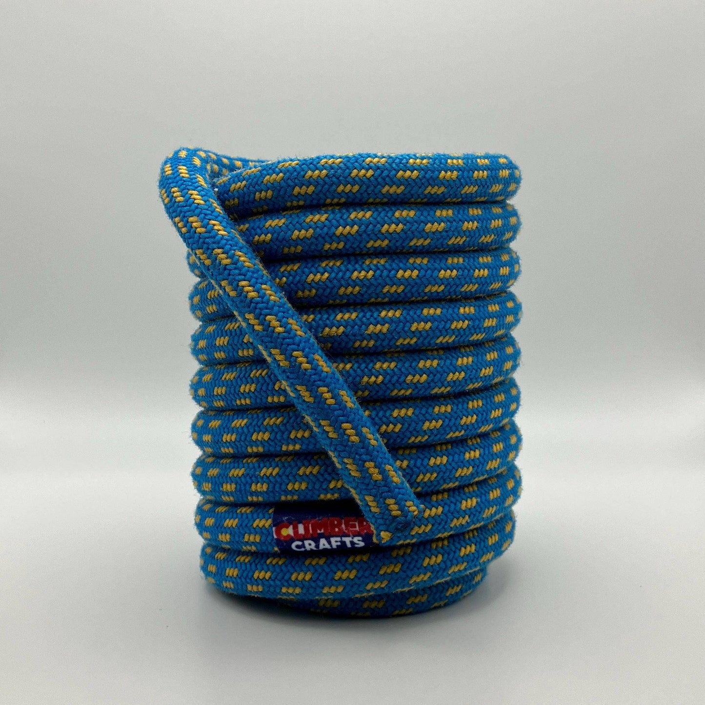 Upcycled Climbing Rope Can Cozy