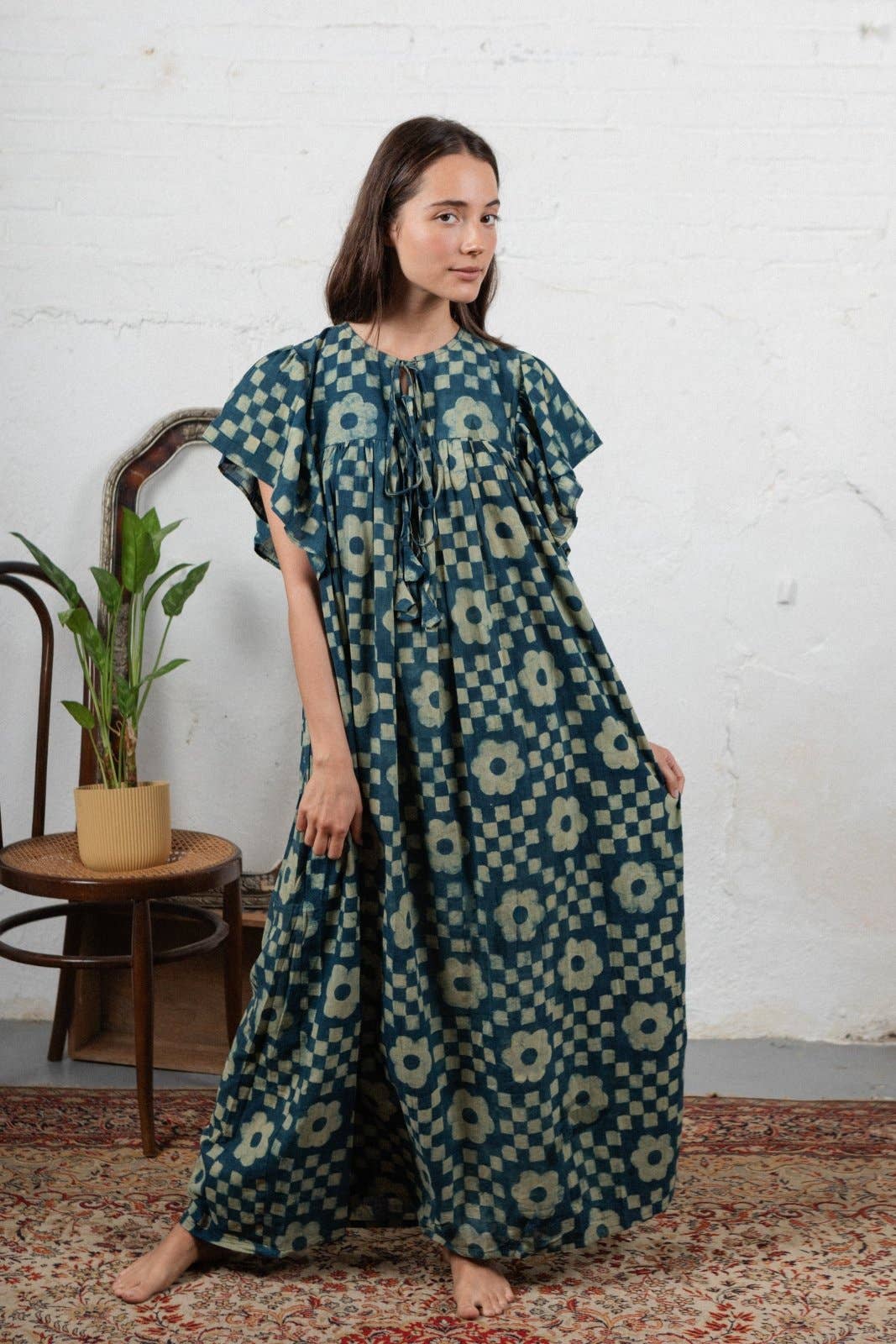 Elodie Block Prink Peasant Dress