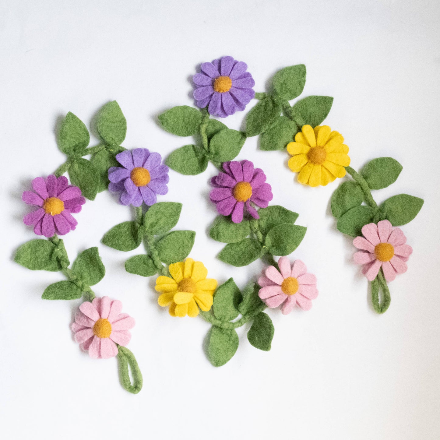 Daisy Chain Garland