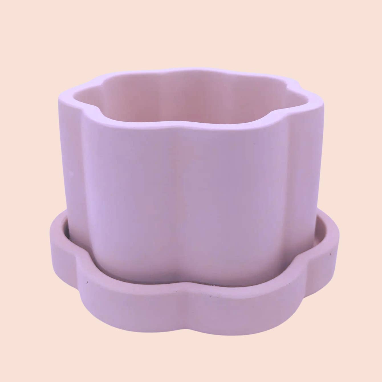 4" Groovy Concrete Planter + Tray