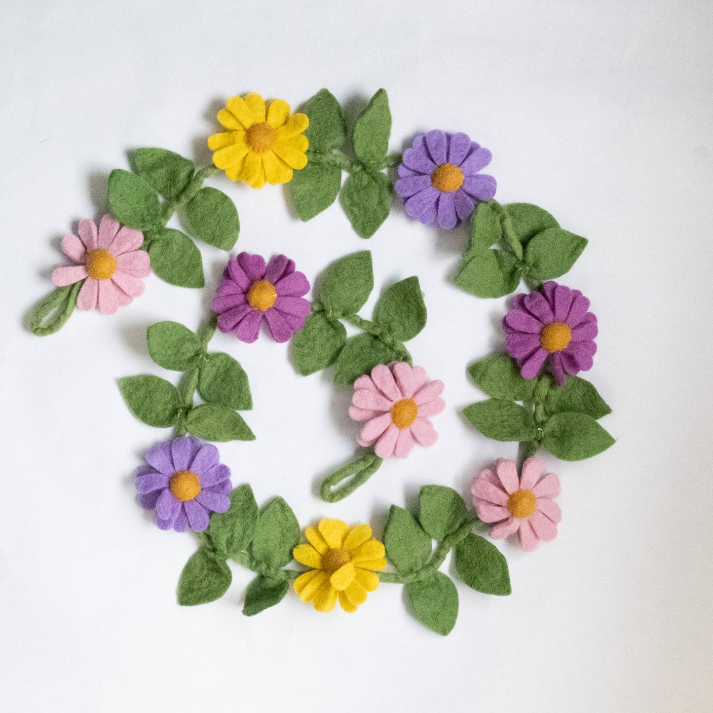 Daisy Chain Garland