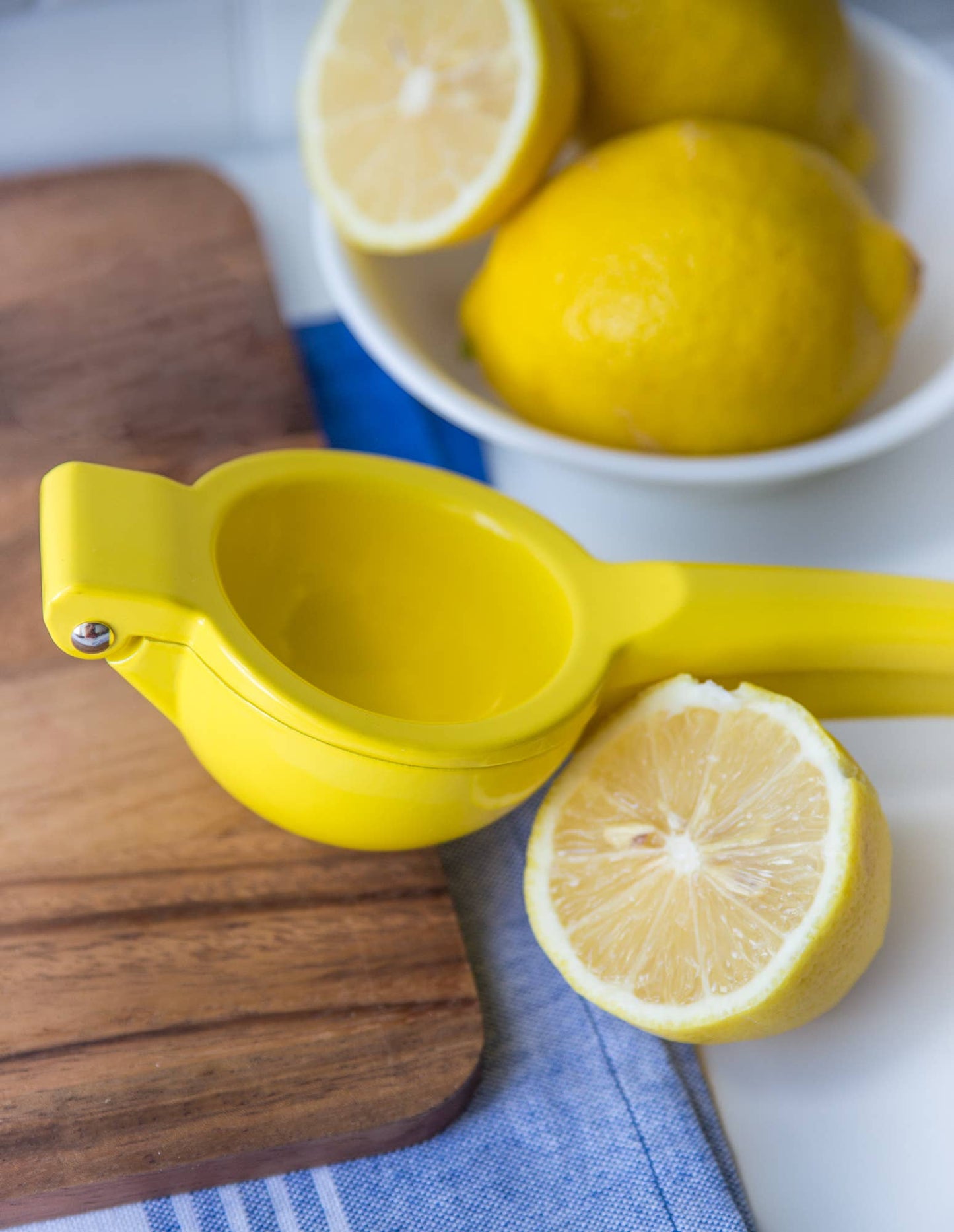 Manual Citrus Juicer
