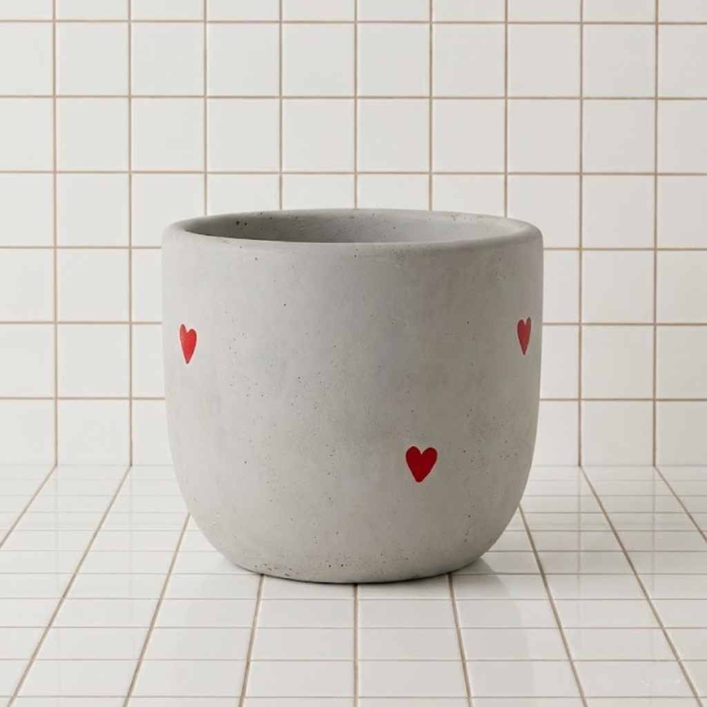 4" Heart Concrete Planter