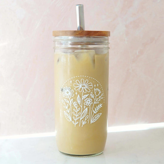 22 oz Glass Tumbler w/Lid and Straw