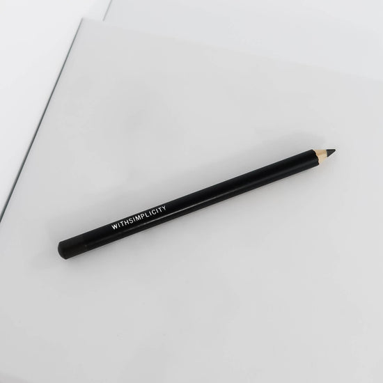 Load image into Gallery viewer, Eyeliner Pencil - Black
