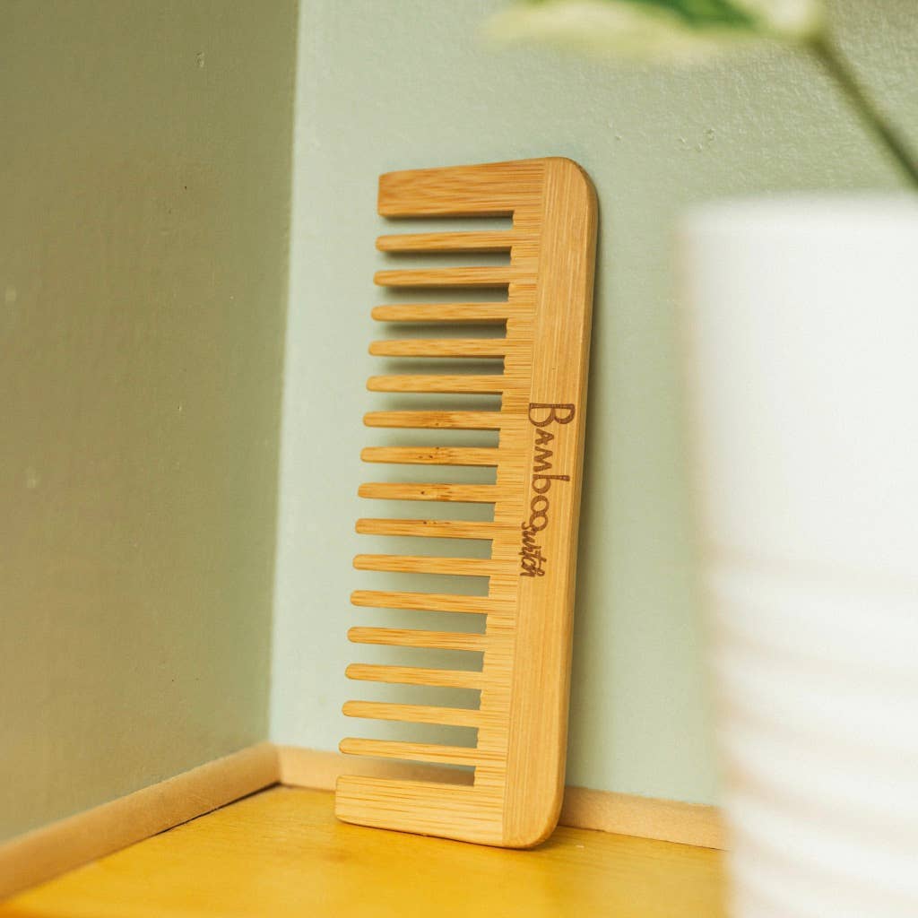 Load image into Gallery viewer, Bamboo Switch - Bamboo Wide Tooth Comb
