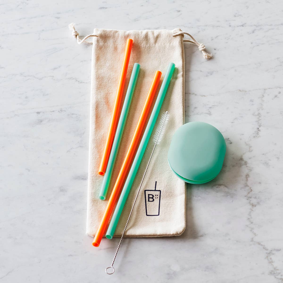 Load image into Gallery viewer, Reusable Silicone Straws Set of 4 in Pouch
